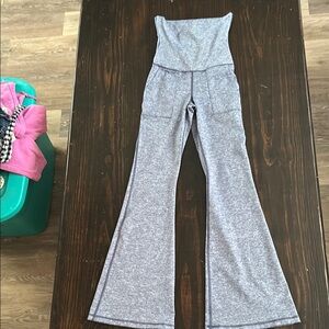 OFFLINE by Aerie flare bottom leggings New without tags